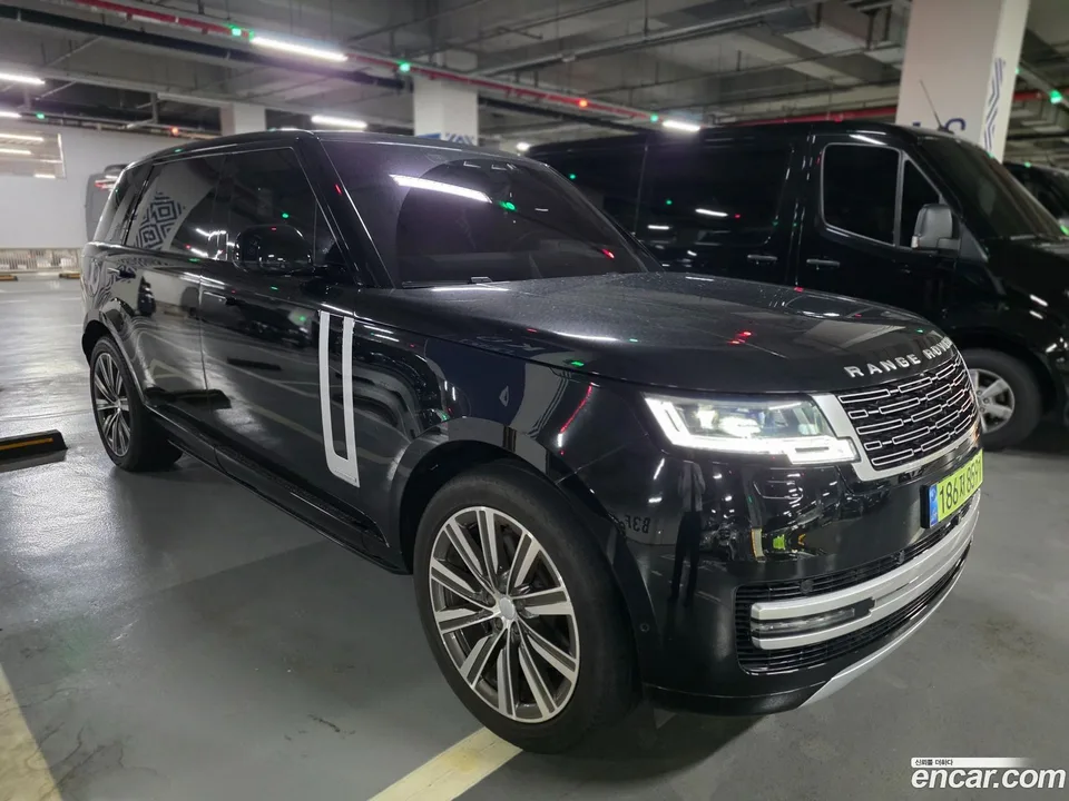 Land Rover Range Rover P530 AB LWB 2022 — photo 1, buy with delivery to Moscow