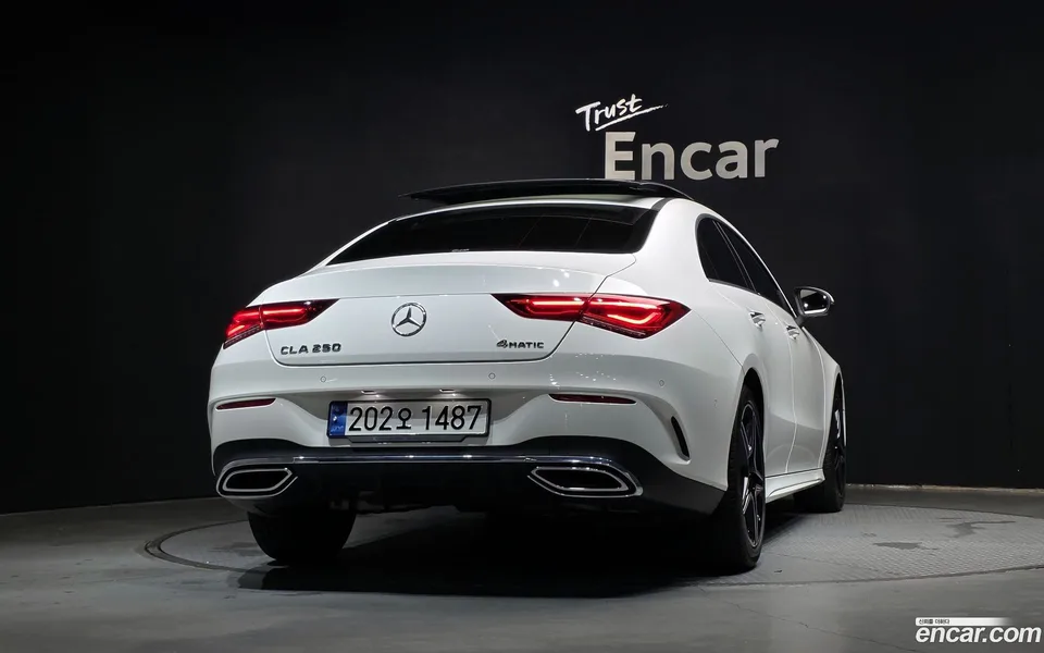 Mercedes-Benz CLA-Class CLA250 4MATIC 2023 — миниатюра 4