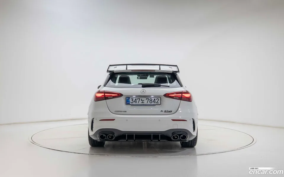 Mercedes-Benz A-Class AMG A45 4MATIC+ 2025 — thumbnail 4