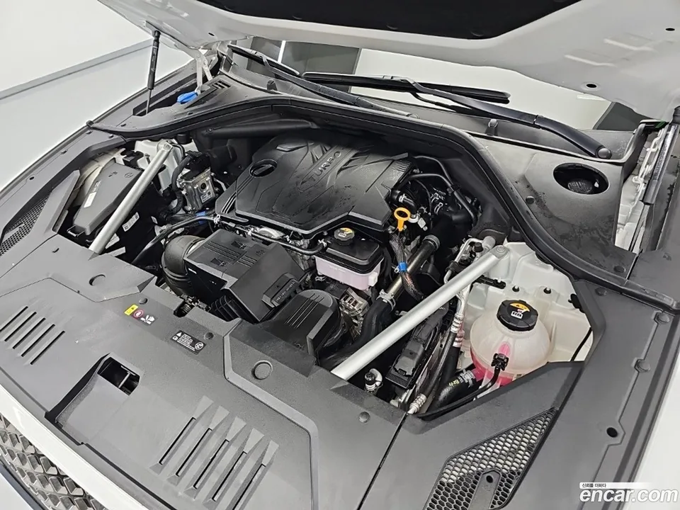 Genesis GV70 2.5T 2WD 2024 — thumbnail 5