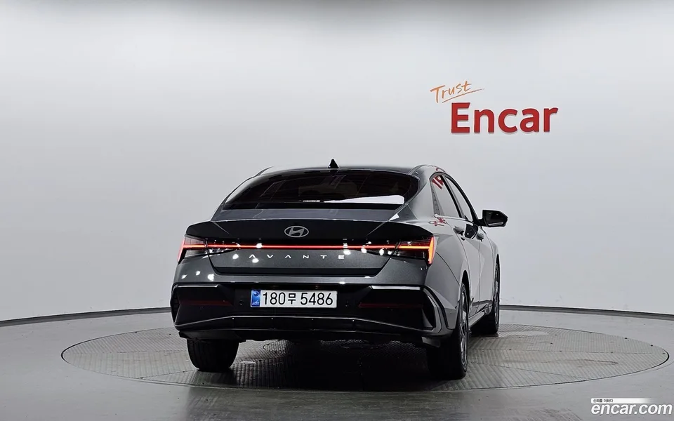 Hyundai Avante CN7 1.6 2025 — thumbnail 4