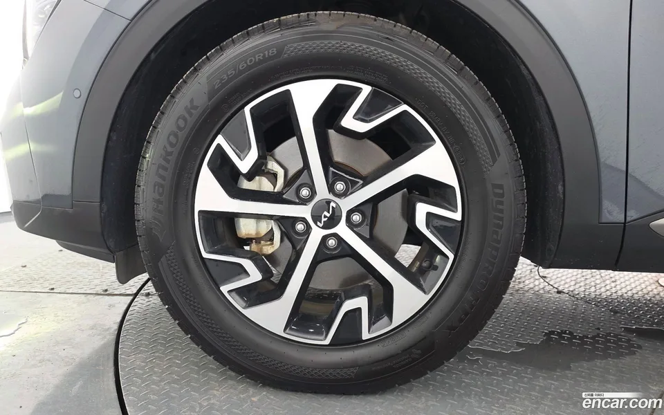 Kia Sportage Hybrid 2WD 2022 — thumbnail 5