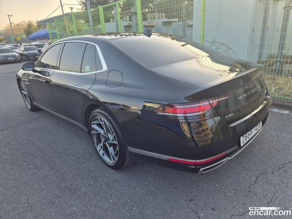 Genesis G90 3.5 AWD 2022 — thumbnail 5