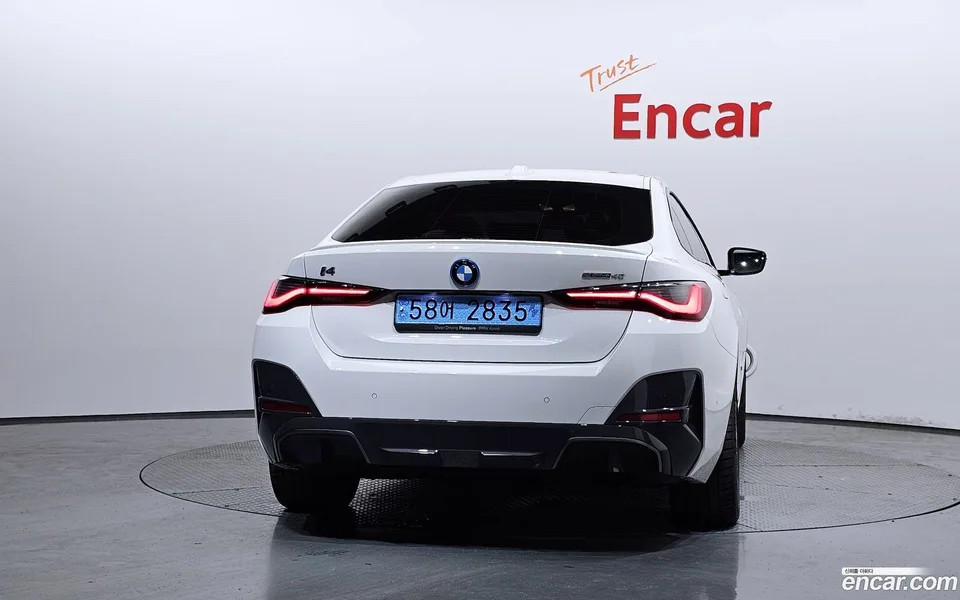 BMW i4 eDrive40 M 2024 — thumbnail 4