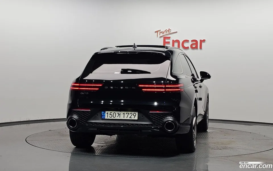 Genesis GV70 2.5T 2WD 2022 — thumbnail 4