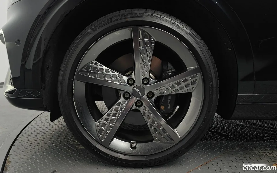 Genesis GV70 2.5T 2WD 2022 — thumbnail 5