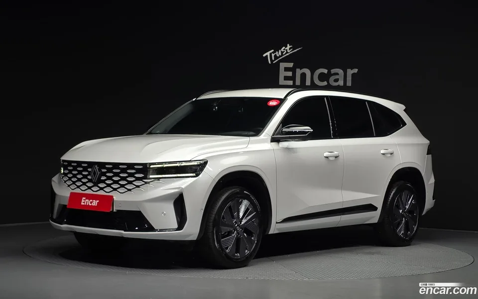 Renault Samsung Grand Koleos 1.5 E-TECH 2WD 2026 — photo 1, buy with delivery to Moscow