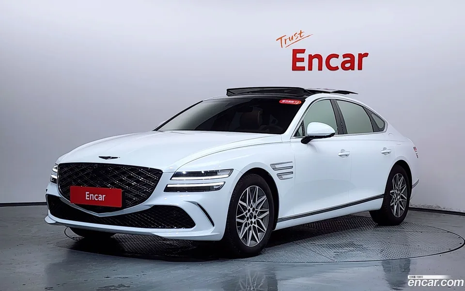 Genesis G80 2.5 AWD 2024 — photo 1, buy with delivery to Moscow