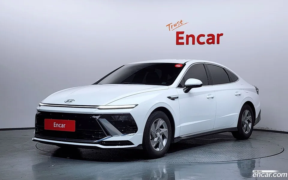 Hyundai Sonata The Edge 2.0 LPG() 2023 — photo 1, buy with delivery to Moscow