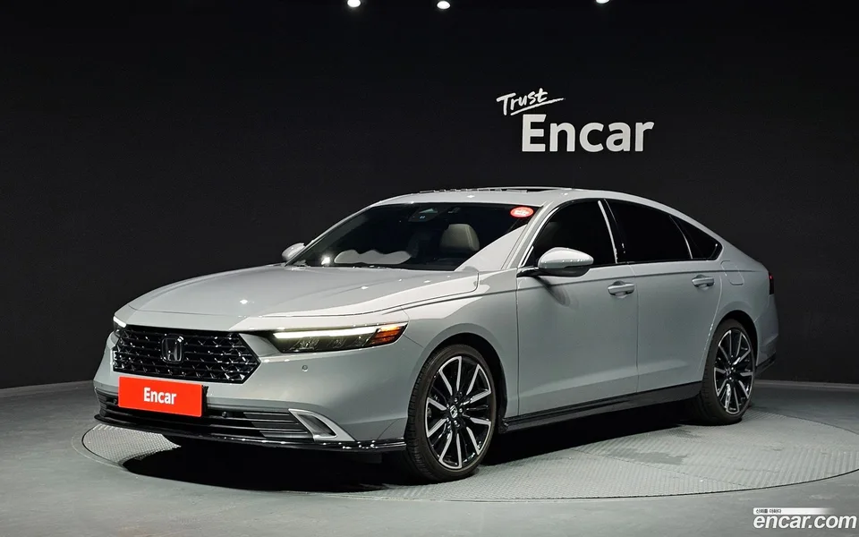 Honda Accord 2.0 2024 — фото 1, купить с доставкой в Москву