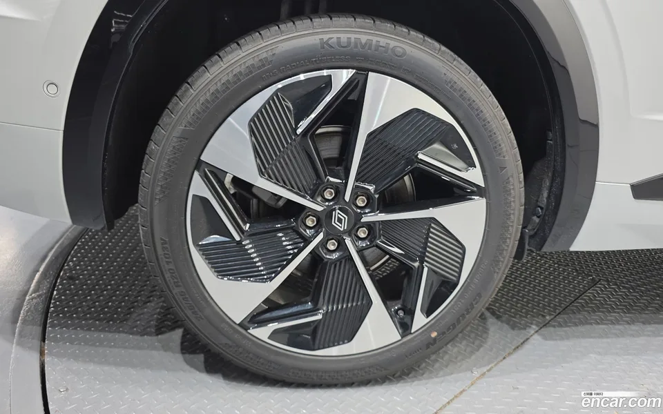 Renault Samsung Grand Koleos 1.5 E-TECH 2WD 2025 — thumbnail 5