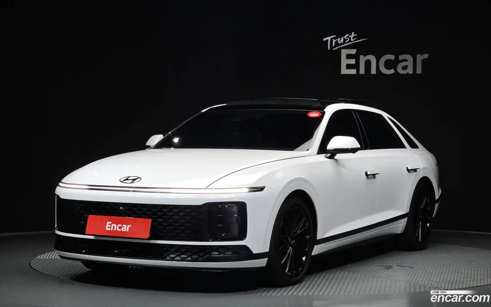 Hyundai Grandeur Hybrid 2026 — photo 1, buy with delivery to Moscow