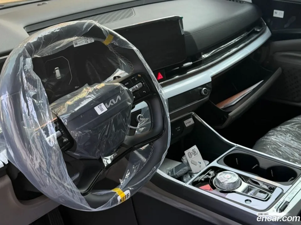 Kia Carnival HEV 9 X Line 2026 — thumbnail 5