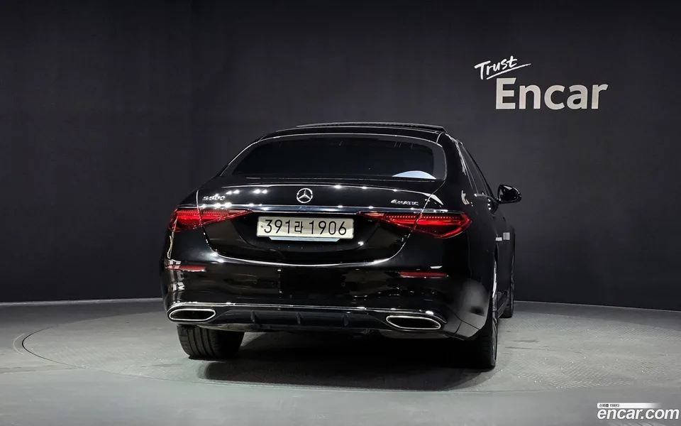 Mercedes-Benz S-Class S500L 4MATIC 2025 — thumbnail 4