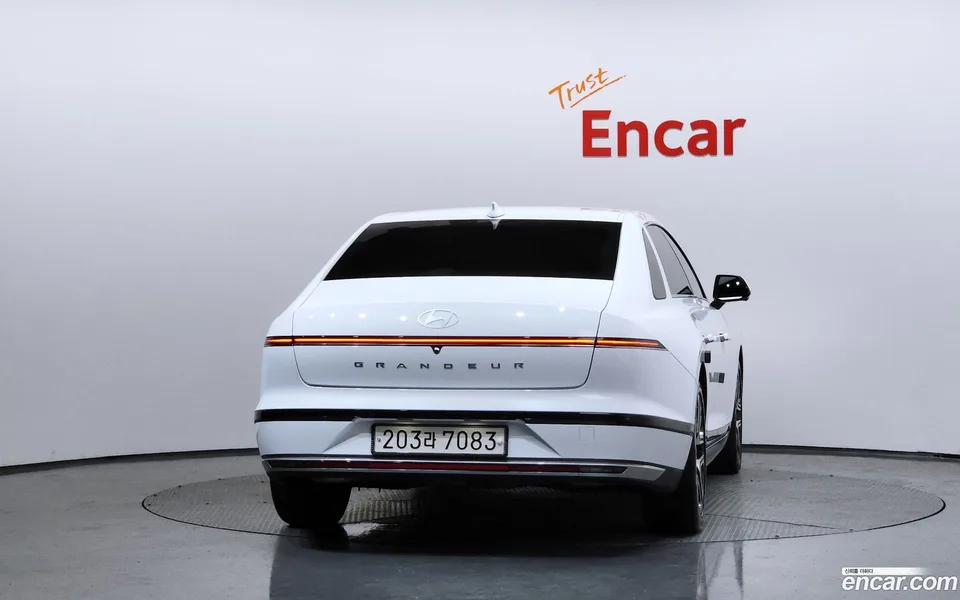 Hyundai Grandeur 2.5 2WD 2023 — thumbnail 4