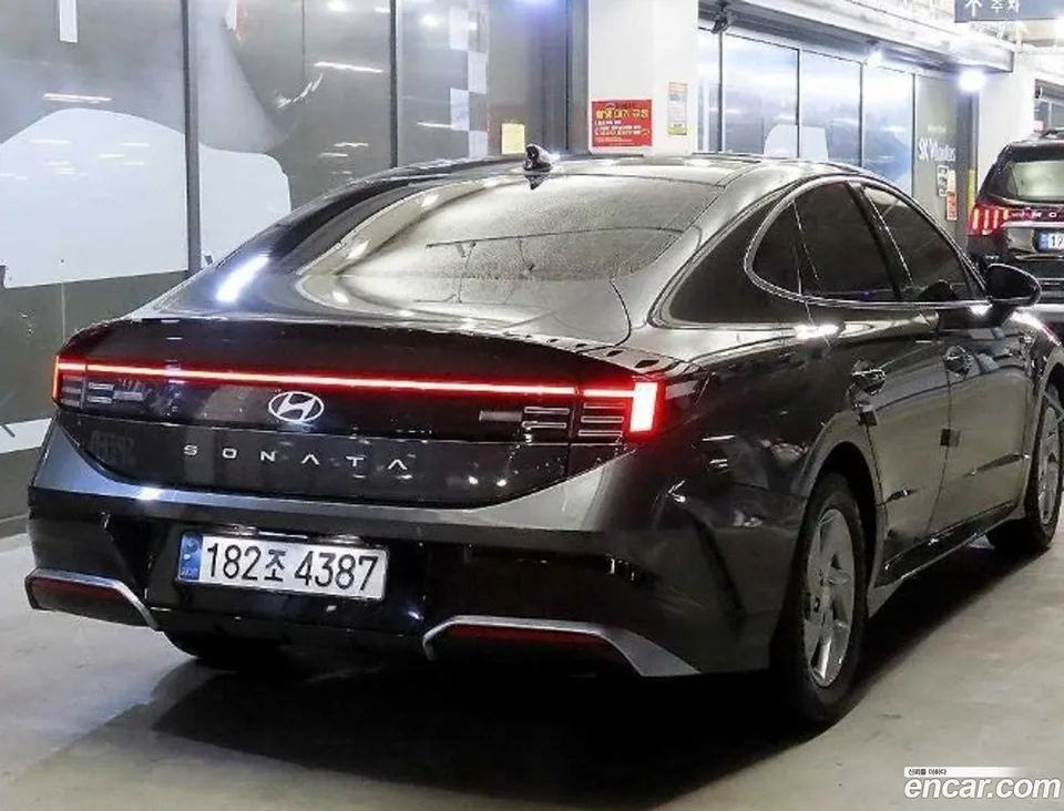 Hyundai Sonata The Edge 2.0 LPG() 2024 — thumbnail 4
