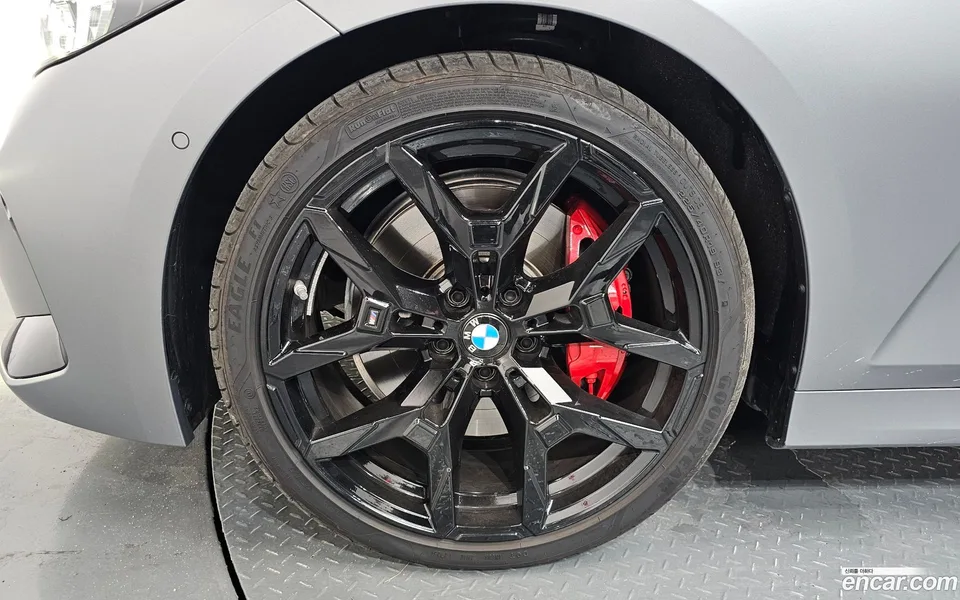 BMW 3 Series M340i xDrive 2025 — thumbnail 5