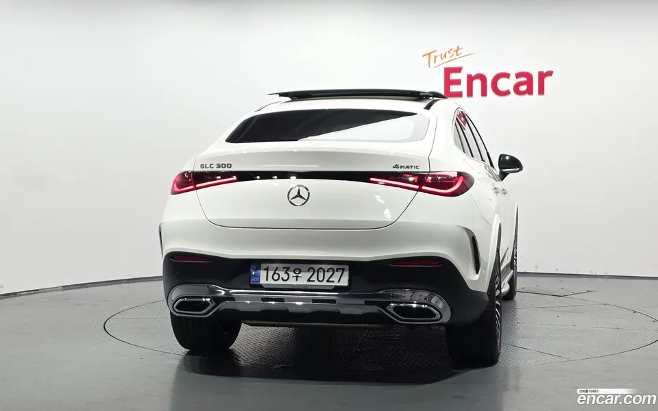 Mercedes-Benz GLC-Class GLC300 4MATIC 2024 — thumbnail 4