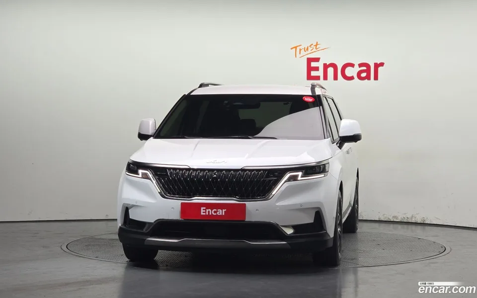 Kia Carnival 11 2022 — thumbnail 3