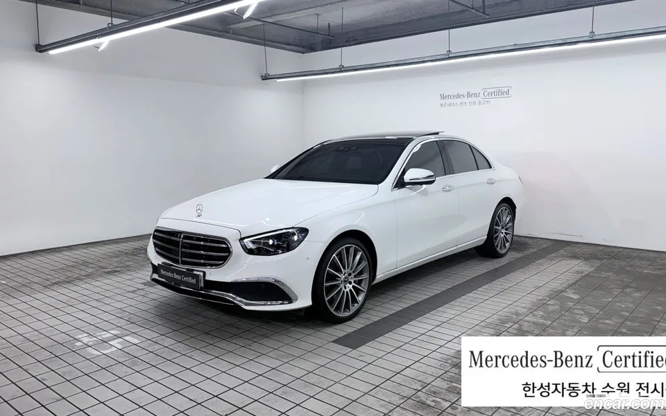 Mercedes-Benz E-Class E450 4MATIC 2023 — photo 1, buy with delivery to Moscow