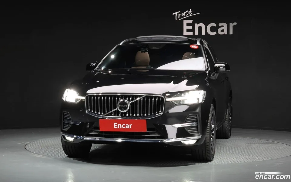 Volvo XC60 B5 2022 — thumbnail 3