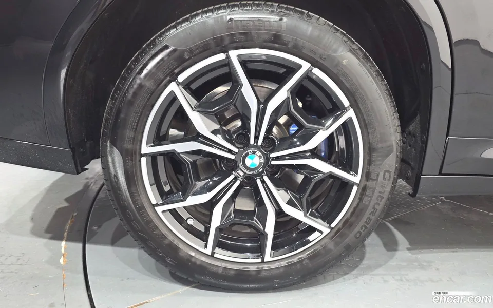 BMW X4 xDrive20i M 2022 — thumbnail 5