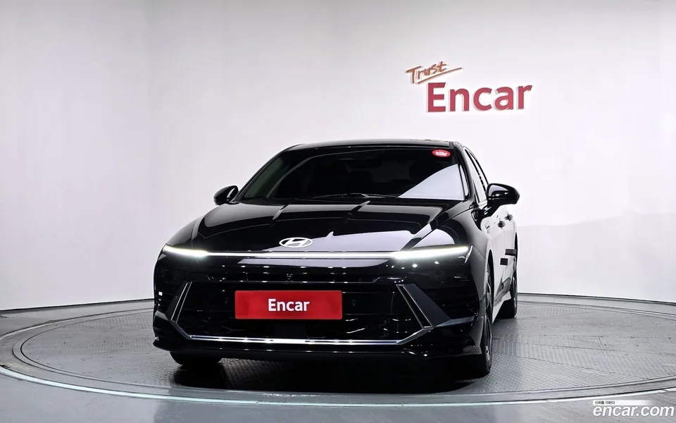 Hyundai Sonata The Edge Hybrid 2023 — thumbnail 3