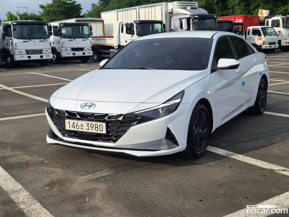 Hyundai Avante 1.6 2022 — photo 1, buy with delivery to Moscow