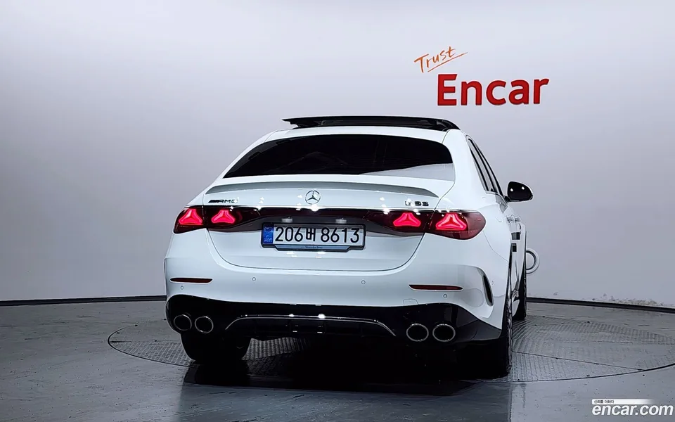 Mercedes-Benz E-Class AMG E53e 4MATIC+ 2025 — thumbnail 4