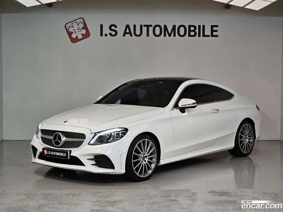 Mercedes-Benz C-Class C200 2023 — photo 1, buy with delivery to Moscow