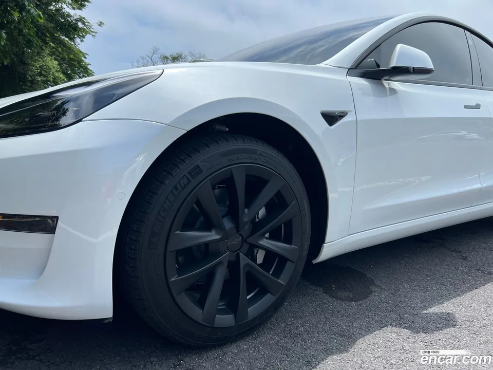Tesla Model 3 AWD 2022 — thumbnail 3