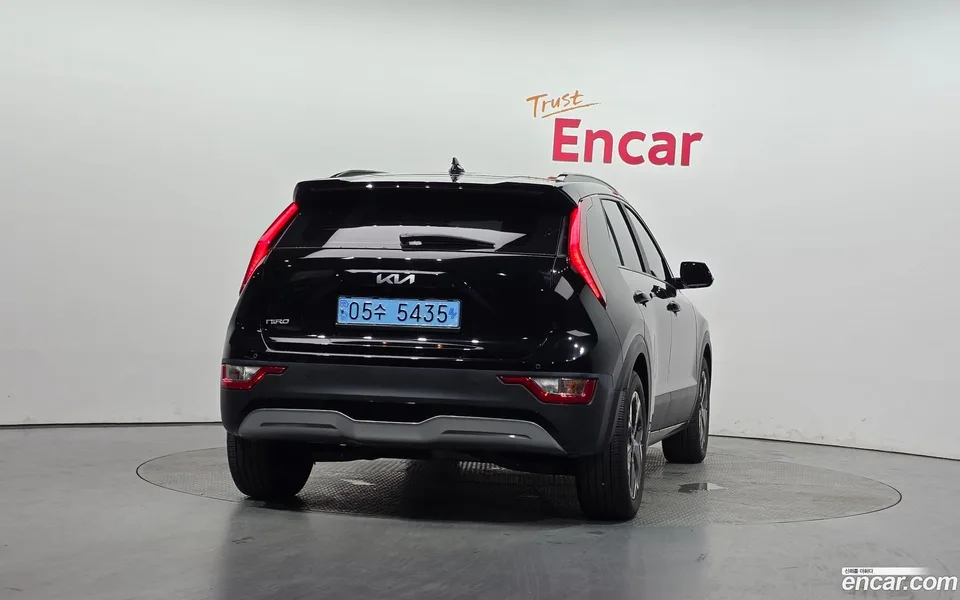 Kia Niro EV 2023 — thumbnail 4