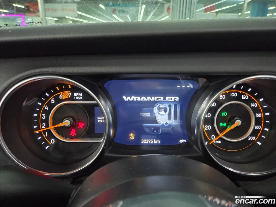 Jeep Wrangler 2.0 4 2023 — thumbnail 3