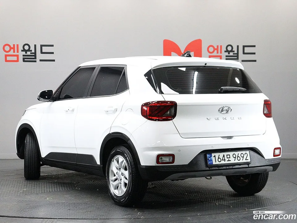 Hyundai Venue 1.6 2023 — thumbnail 4