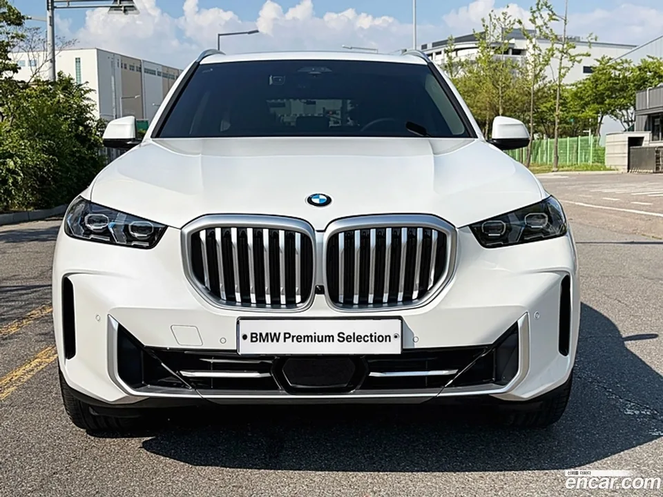 BMW X5 xDrive 40i xLine 2025 — thumbnail 3