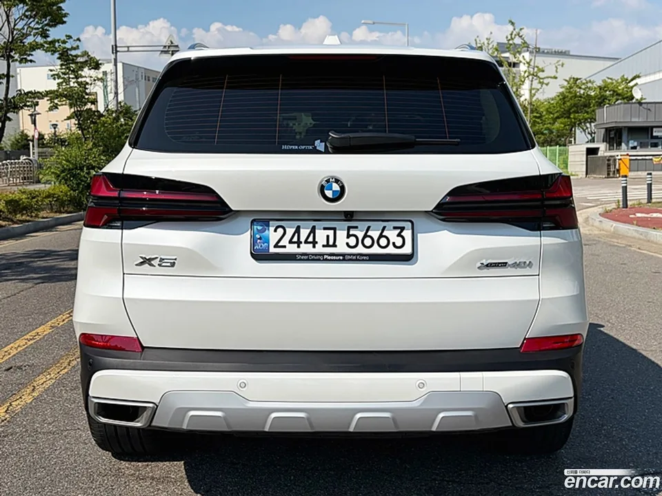 BMW X5 xDrive 40i xLine 2025 — thumbnail 4