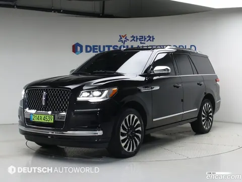 Lincoln Navigator 2023 buy in Moscow