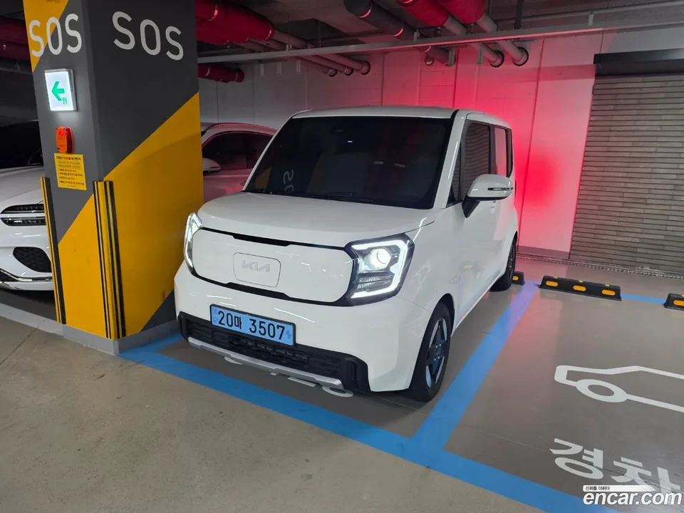 Kia Ray EV 2024 — фото 1, купить с доставкой в Москву
