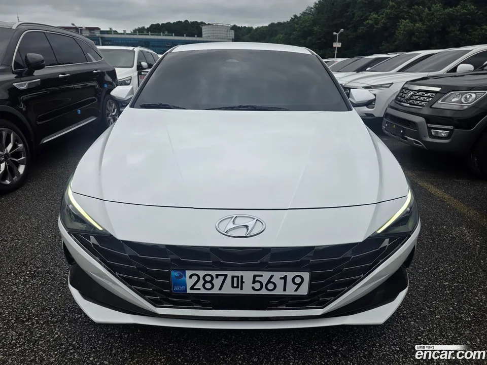 Hyundai Avante 1.6 2023 — thumbnail 3