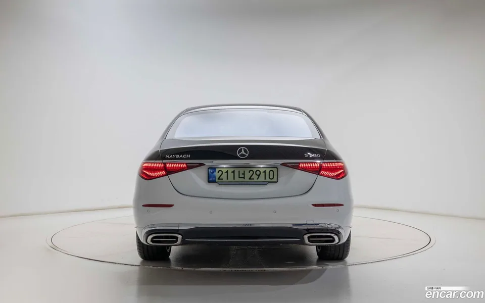 Mercedes-Benz S-Class S580 4MATIC 2025 — thumbnail 4