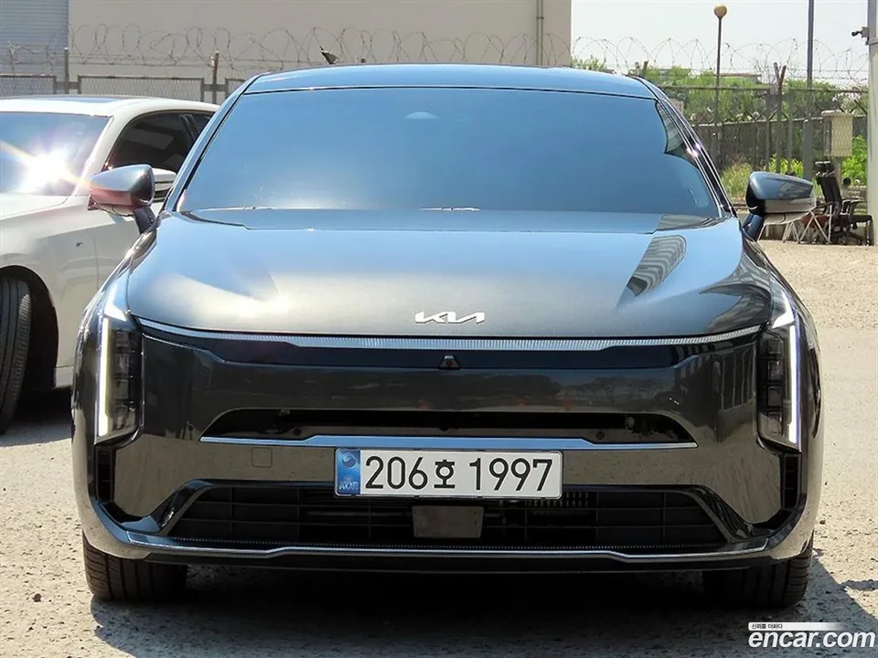 Kia K8 Hybrid 2025