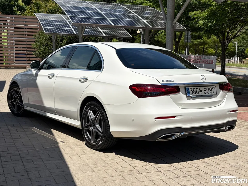 Mercedes-Benz E-Class E250 AMG Line 2023 — миниатюра 4