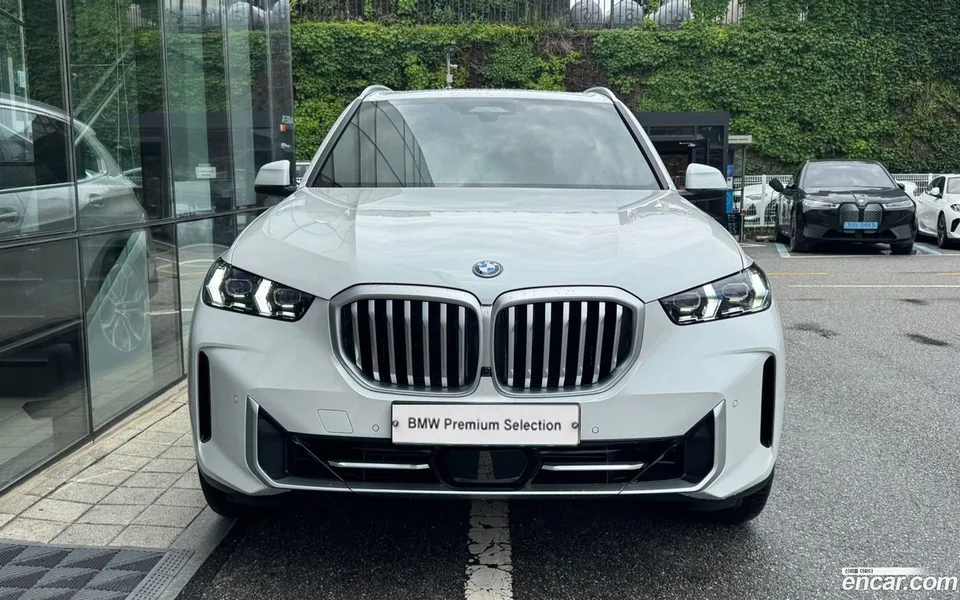 BMW X5 xDrive 50e xLine 2025 — thumbnail 3