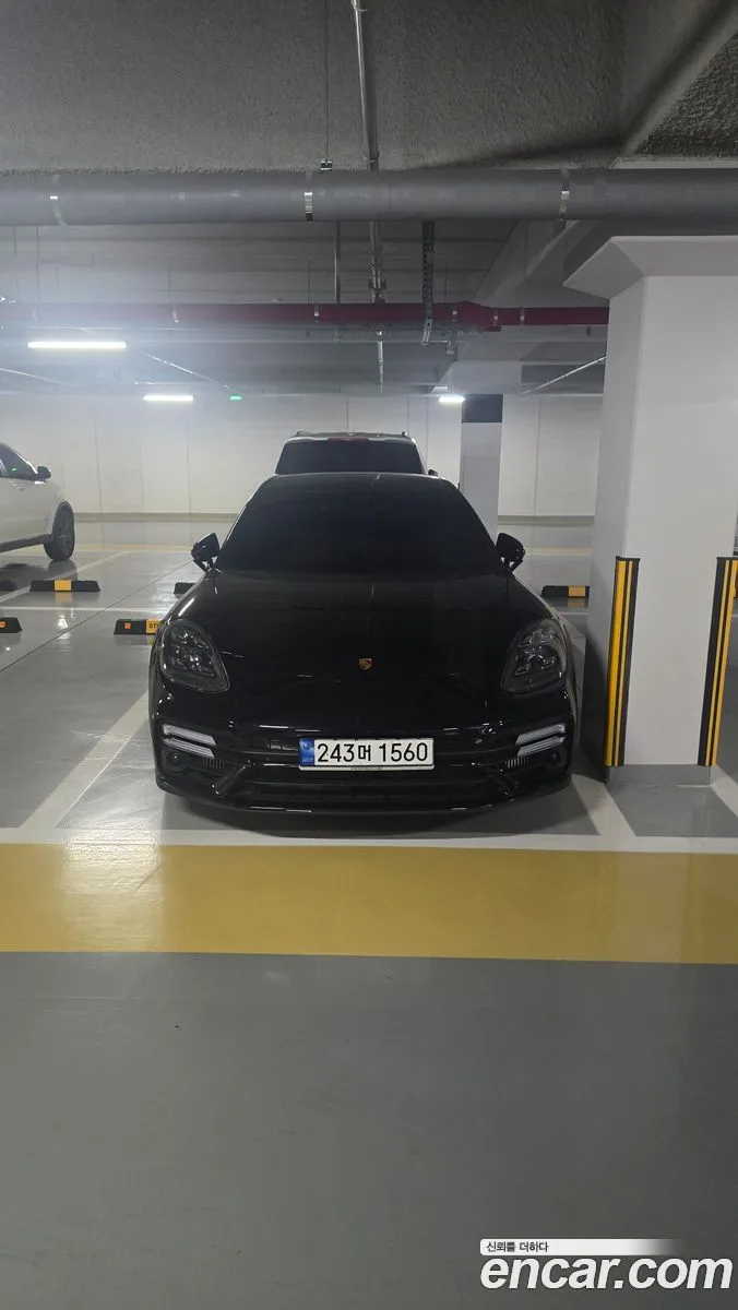 Porsche Panamera (971) 2.9 AWD 2022 — photo 1, buy with delivery to Moscow