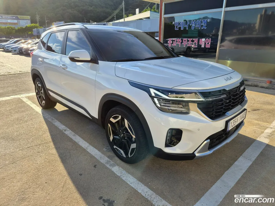 Kia Seltos 1.6 2WD 2024 — thumbnail 2