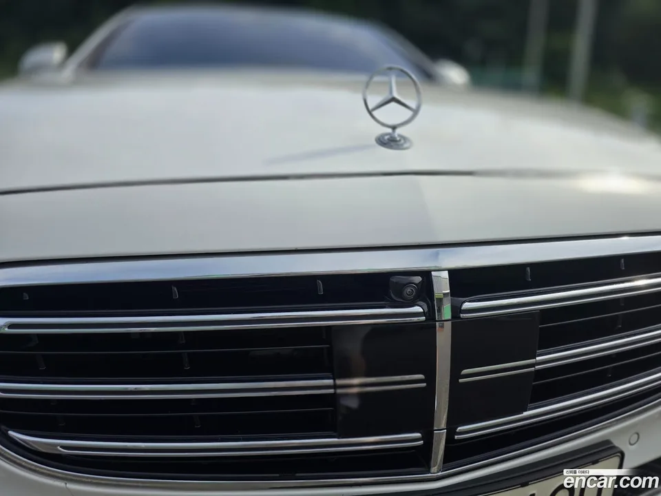 Mercedes-Benz E-Class E450 4MATIC 2023 — thumbnail 3