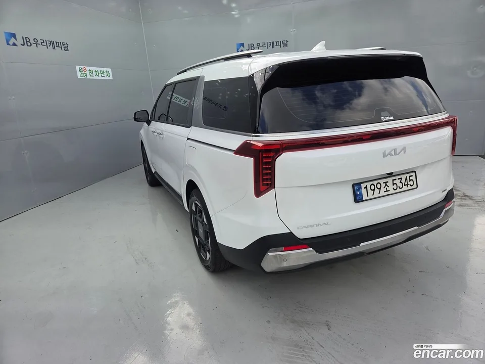 Kia Carnival HEV 9 2024 — thumbnail 5
