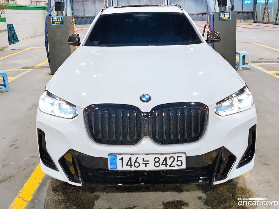 BMW X3 xDrive 20i M 2023 — photo 1, buy with delivery to Moscow