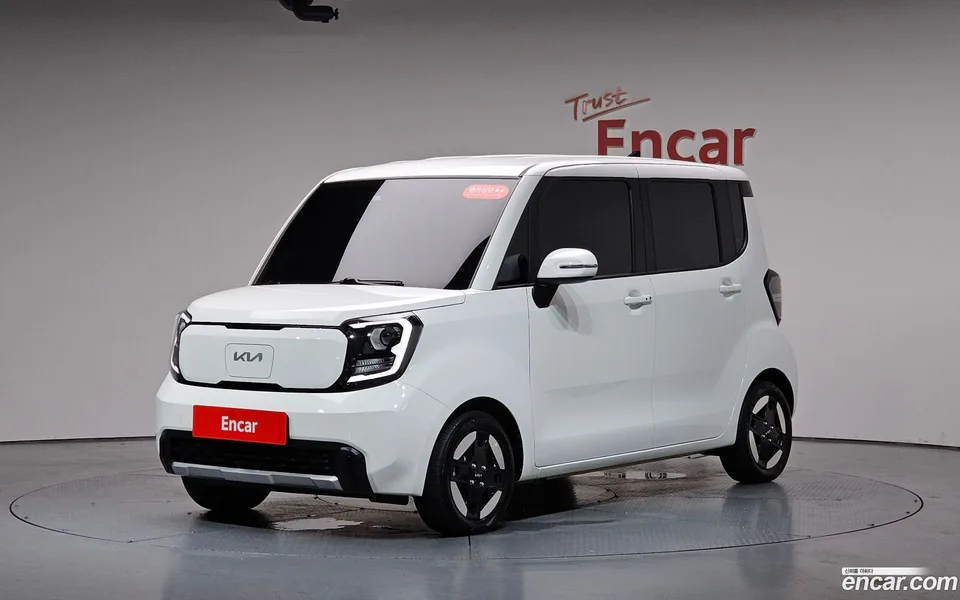 Kia Ray EV 2024 — photo 1, buy with delivery to Moscow
