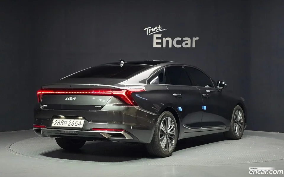 Kia K8 Hybrid 2022 — thumbnail 2